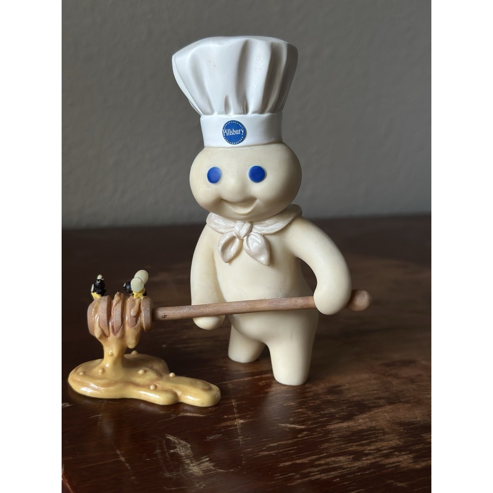 Pillsbury Doughboy Danbury Mint HONEY OF A RECIPE 2002 Figurine